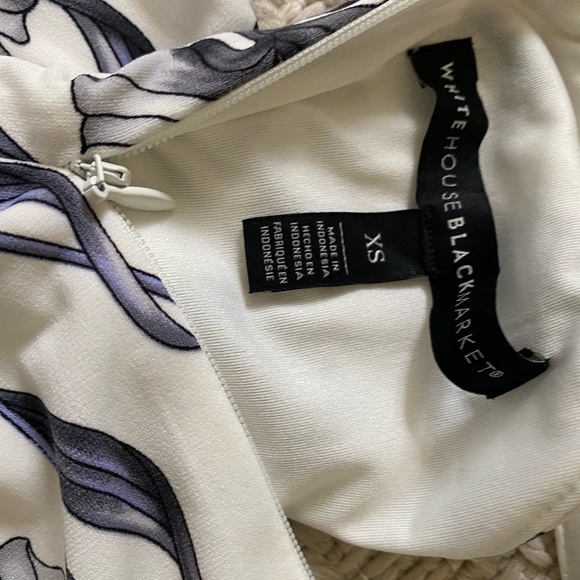 WHBM smocked waist, collared halter top, floral blouse, size XS - Picture 4 of 4